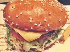 火烧牛肉特堡-The Habit Burger Grill 哈比特汉堡(复兴soho店)