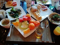 -三亚湾海居铂尔曼度假酒店