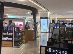 -新世界百货(明洞总店)