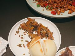 -鸽子侯·家宴·平价海鲜(市图书馆店)