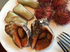 -荣誉国际酒店-云顶旋转餐厅