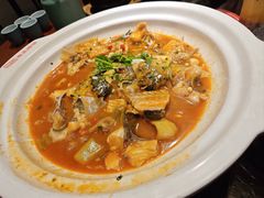 -魏铭鱼头捞饭(晋阳路店)