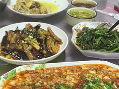 -洪霞餐馆