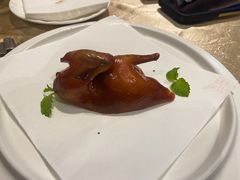 脆皮乳鸽-北京泰富酒店-柏景轩中餐厅