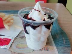 -麦当劳(龙洞店)