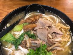 -鑫花溪牛肉米粉(凤凰街创始总店)