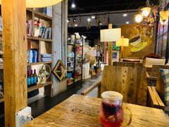 -魔方城市书房(中街益田店)