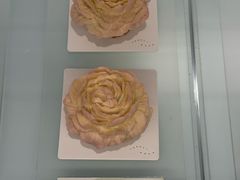 -潮一不贰·法式甜品·生日蛋糕·西式简餐(外滩店)