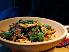 擂辣椒烧手撕鸡-吃饭皇帝大(合生汇店)