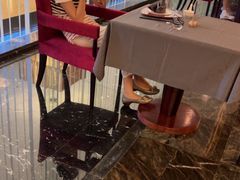 -粤尚腾香居中餐厅(首都机场希尔顿店)