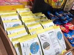 -三只松鼠(世欧广场店)
