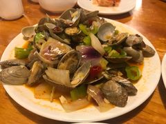 爆炒花斑蛤-温州一家人美食(西木头市店)