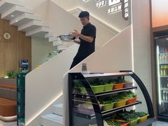 -狼头山火锅 KTV欢唱·烤串(理工大学店)