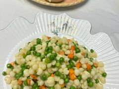 -三江源美食城