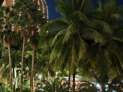 -三亚湾海居铂尔曼度假酒店