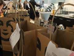 -星巴克(扬州华懋购物中心A区店)