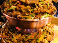 -炉小二铜锅牛蛙•川湘菜(三里屯店)