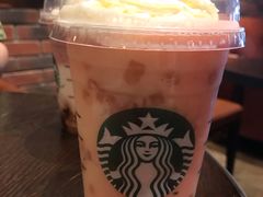 -星巴克(东莞常平富盈广场店)