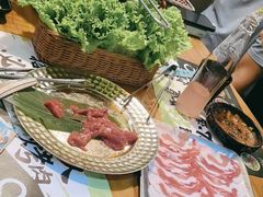 -合易泓烤肉·海肠捞饭(火车站店)