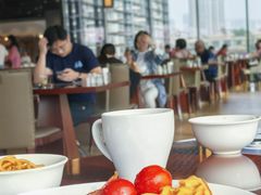 -武汉世茂希尔顿酒店·汇·全日餐厅