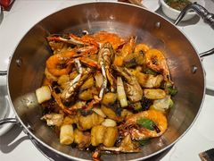 -七欣天香辣蟹火锅(闵行浦江欢乐颂店)