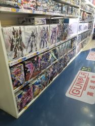 -玩具反斗城(正大广场店)