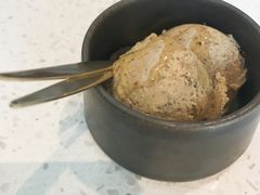 牛肝菌冰激凌-半山腰·云南菜(侨福芳草地店)