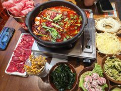 -黔有有贵州酸汤夺夺粉火锅(五味十字店)