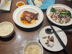 -皇后餐厅-煲仔·小菜·打边炉(古北店)