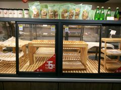 面包甜点陈列柜-仟吉KenGee(国贸360店)
