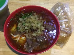 -魏旺湖北正宗牛肉面(硚口公园店)