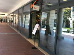 -NIKE上海青浦优选体验店