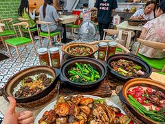 -何煲强·煲仔饭·啫啫煲顺德老字号(上下九店)