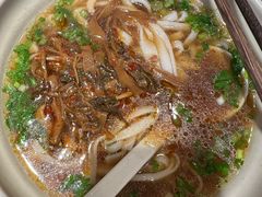 -湘人龙记老长沙米粉(鸟巢店)
