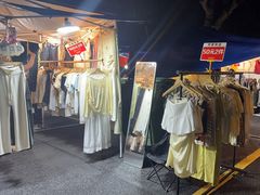 -吴山路夜市