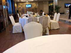 -顺峰海鲜酒楼(省府店)