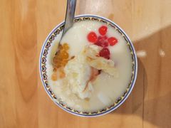 榴莲捞珠-堂屋糖水店(愚园店)