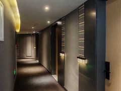 -珠海拱北富华里环宇城亚朵酒店