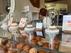 -VERIE BAKEHOUSE