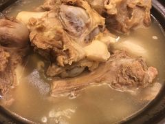 -沙龙酒家