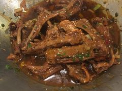 -张大师鸭爪爪特色干锅(南湖店)