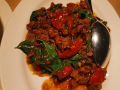 辣炒牛肉-瓦城泰国料理(芮欧百货店)