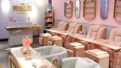 -花系美·美甲美睫精品店