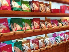 -嘉华鲜花饼·现烤(昆明老街店)