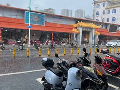 -霞涌市场海鲜摆卖区