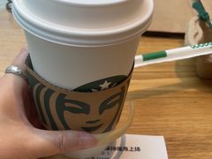 -星巴克(上海长宁来福士1F店)