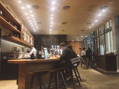 -星巴克臻选(广州高德置地秋广场店)