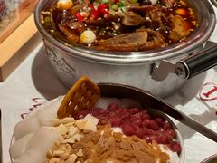 -大芊金重庆串串火锅(南京路店)