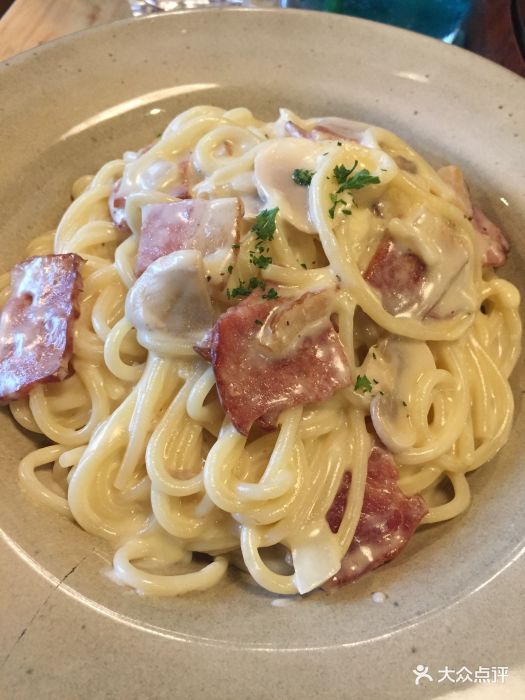 new york city纽约餐吧(中华广场店)培根奶油烩意粉图片