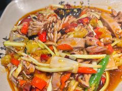-肖四女乐山跷脚牛肉(世博源店)